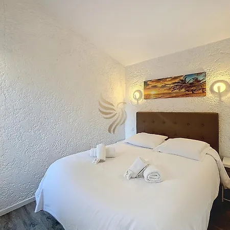 T2 L'azur Des Pins -charme,terrasse, Parking, Piscine Proxi Mer - Capitalchic Services Saint-raphael Saint-Raphael (Var)