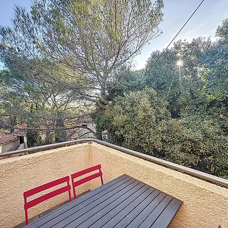 T2 L'azur Des Pins -charme,terrasse, Parking, Piscine Proxi Mer - Capitalchic Services Saint-raphael * Saint-Raphael (Var)